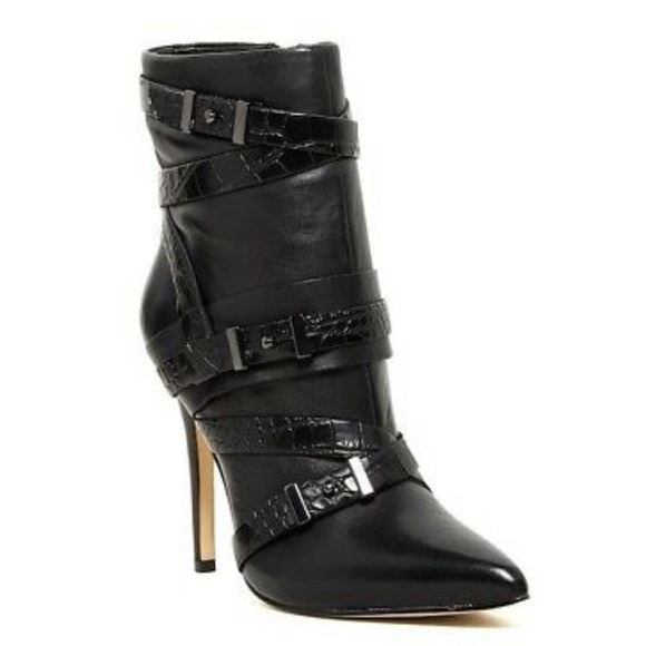 Guess $149 Stiletto High Ankle Boot Embossed Animal Print Strap Detail Black 8.5 - Picture 2 of 12